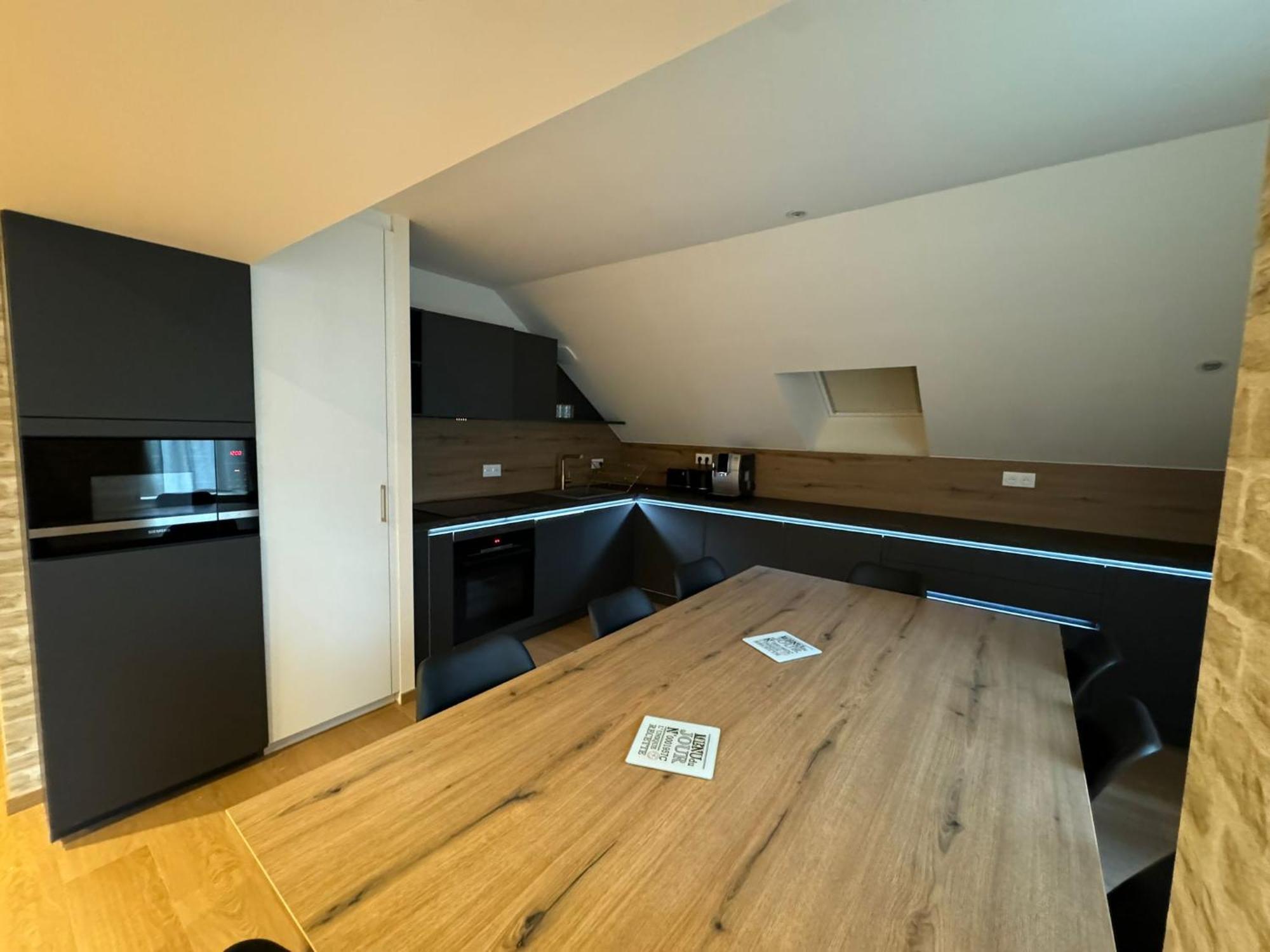 Appartements Confortables Avec Vue Montagne - Residence Villa Belle Fleur Château-Ville-Vieille Buitenkant foto